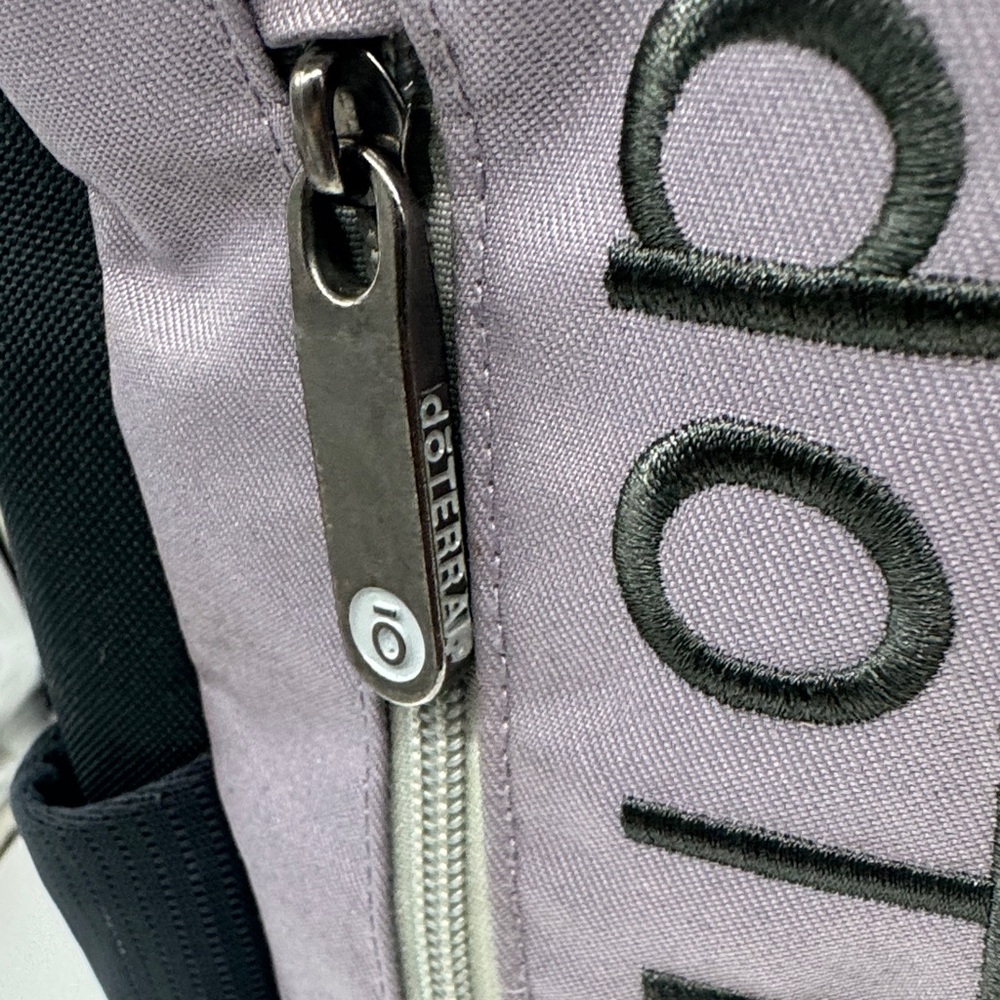 doTERRA Black and Purple Backpack TOT9375G - Picture 3 of 9